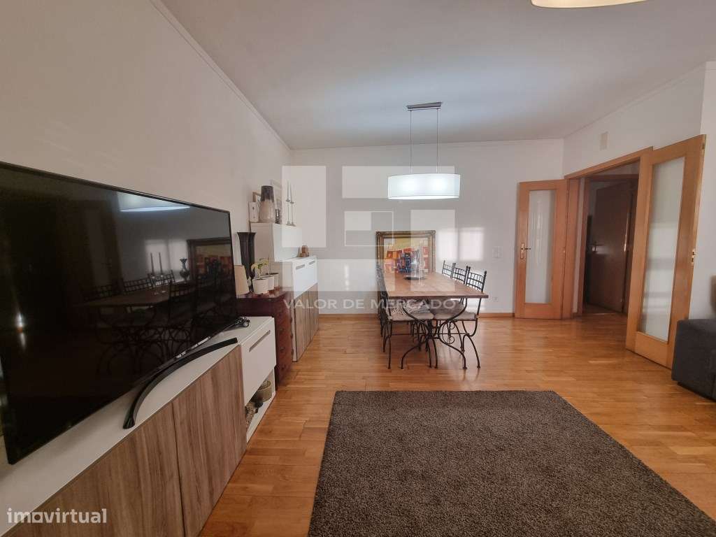 T3 ,com estacionamento e arrecadação , Benfica, junto às Torres de ... - Grande imagem: 5/32