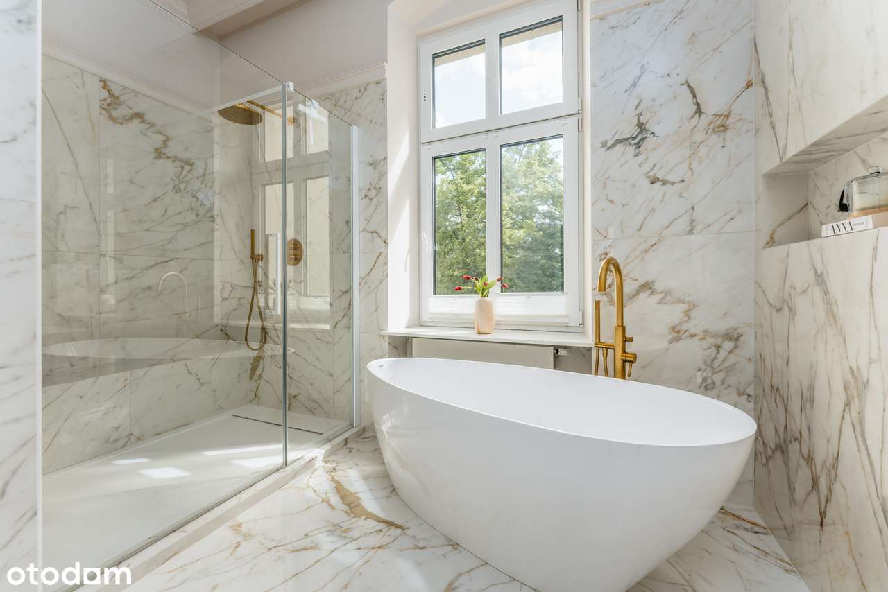 Apartament z duszą w odrestaurowanej kamiennicy-Premium-0