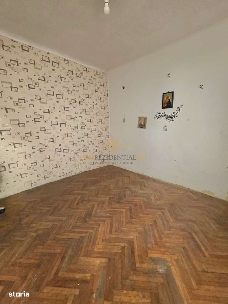 Casă de vânzare Str. 11 Iunie – lângă Parcul Carol,  Comision 0% - Imagine principală: 5/9