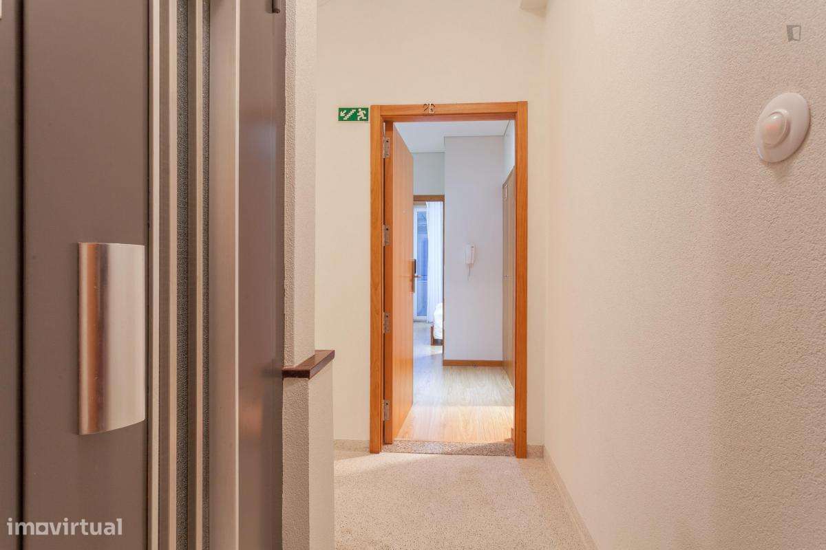 Casa com 1 quartos - localizado em Santo Ildefonso Porto - Grande imagem: 5/10