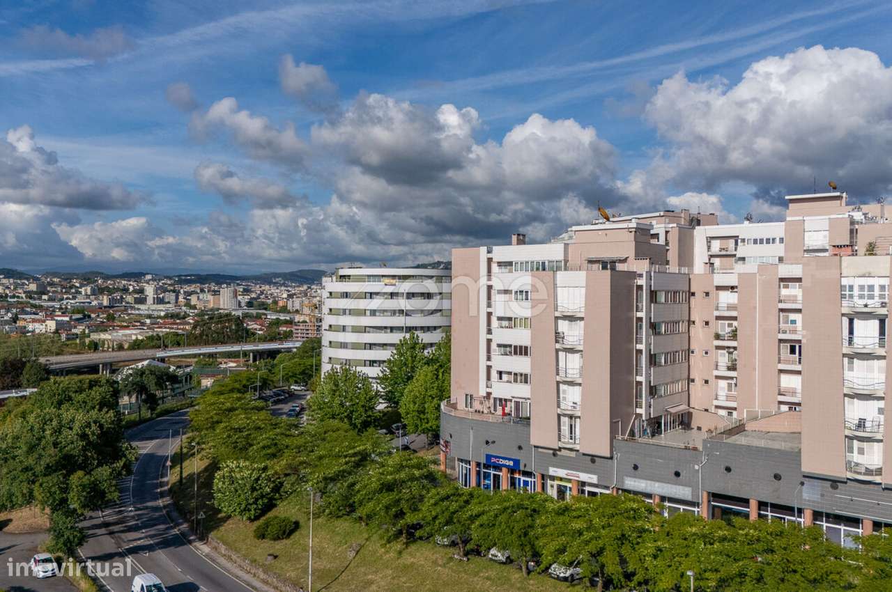 Apartamento T3 em Ferreiros, Braga-41