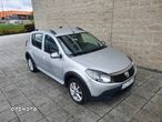 Dacia Sandero 1.6 MPI Stepway - 12