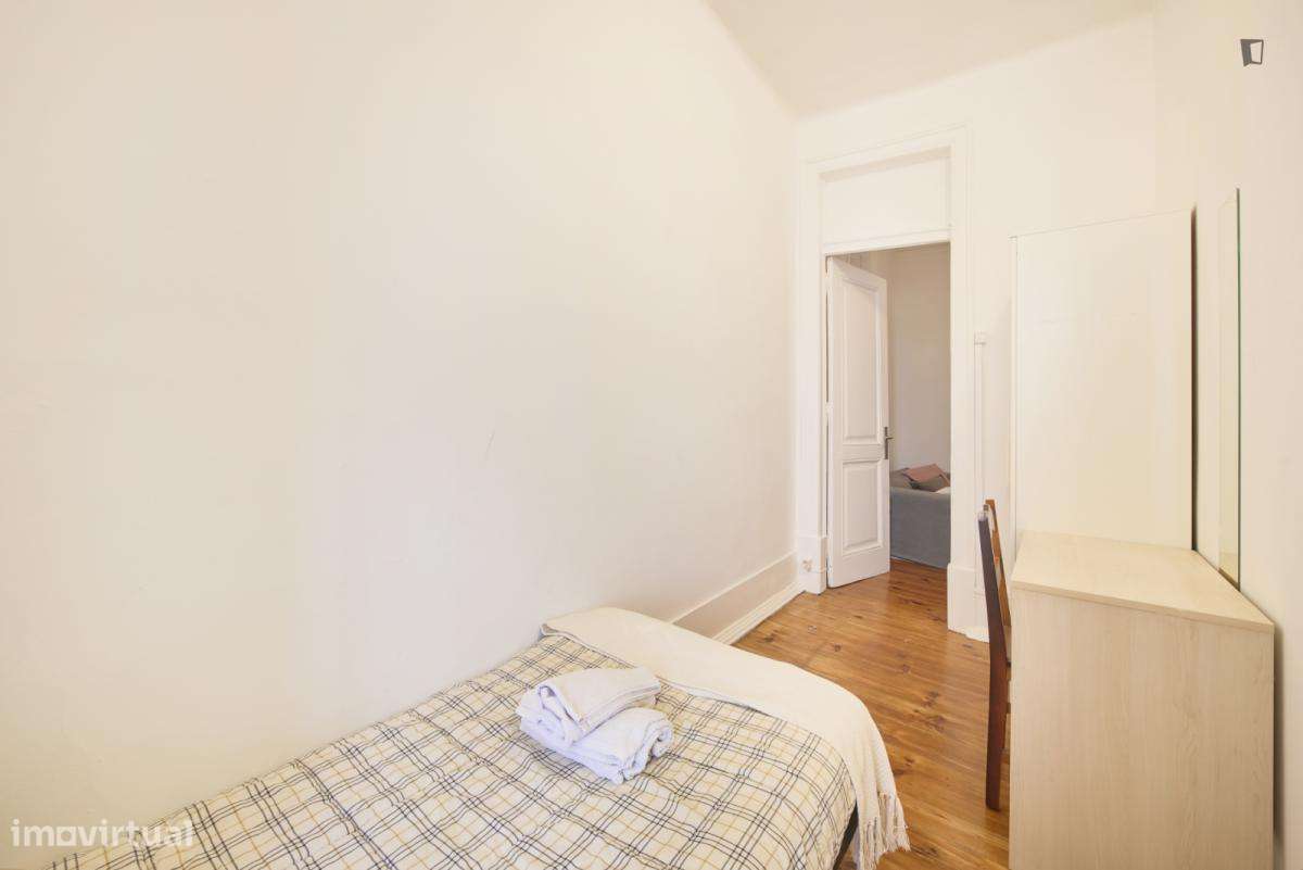 Quarto - localizado em Saldanha Lisbon - Grande imagem: 5/43