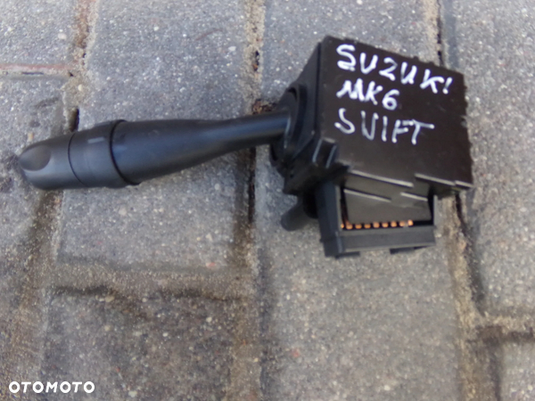 Przełącznik wycieraczek Suzuki Swift MK6 - 2