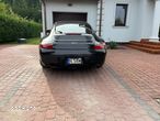 Porsche 911 Carrera 4 - 7