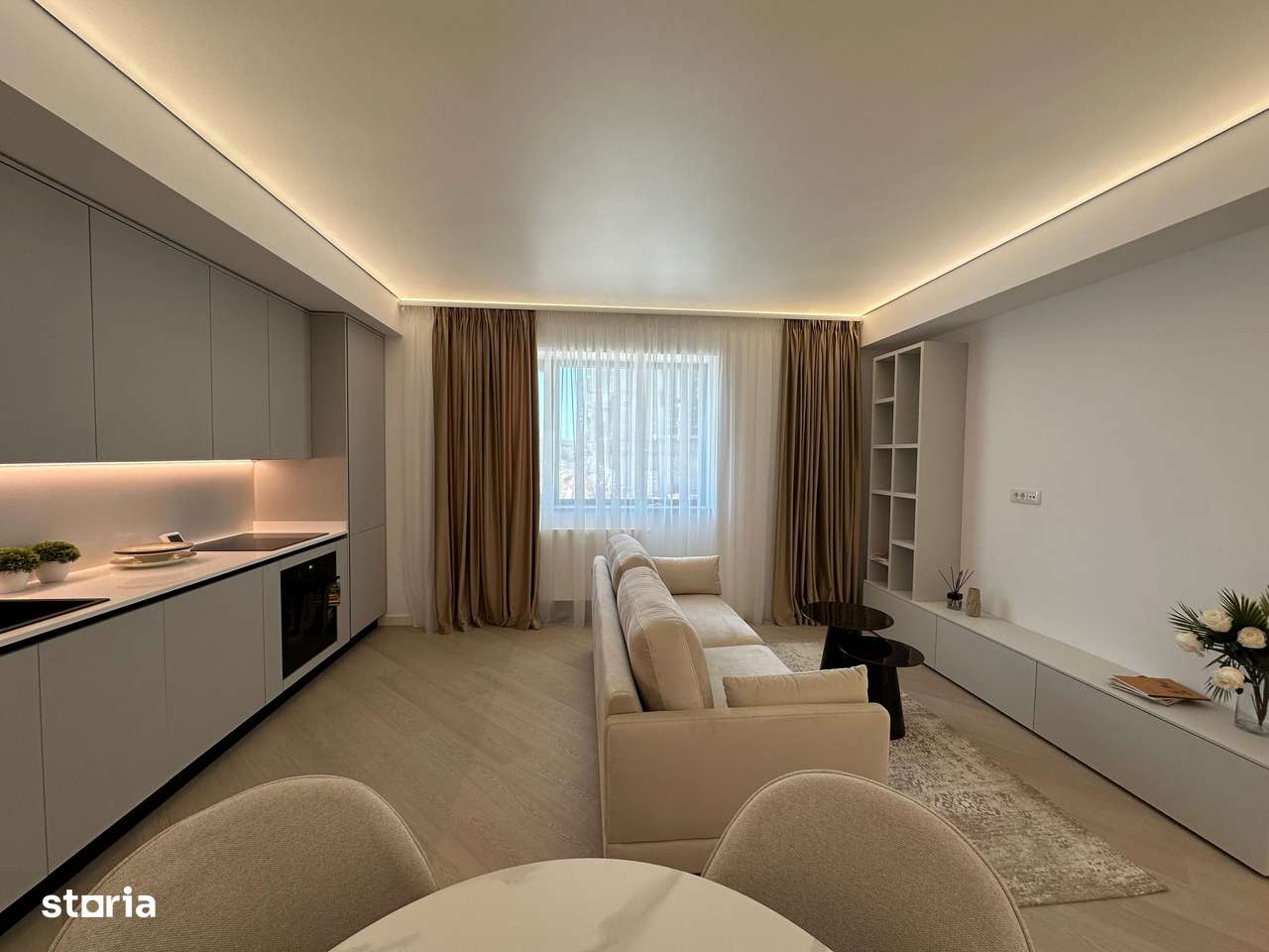 APARTAMENT 3 CAMERE MOBILAT UTILAT PARCARE INCLUSA - Imagine principală: 1/10