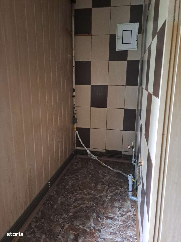 Vând garsoniera Mioveni Robea, confort sporit, 38mp,PARTER,RENOVATA - Imagine principală: 1/1