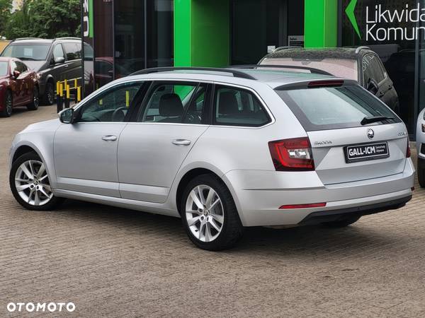 Skoda Octavia 2.0 TSI Style DSG - 8