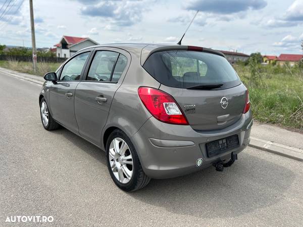 Opel Corsa 1.2i Easytronic Enjoy - 4