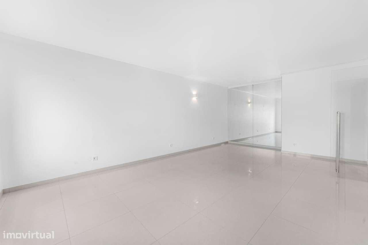 Apartamento T2 com vista, Avenida da Liberdade, Lisboa - Grande imagem: 3/28