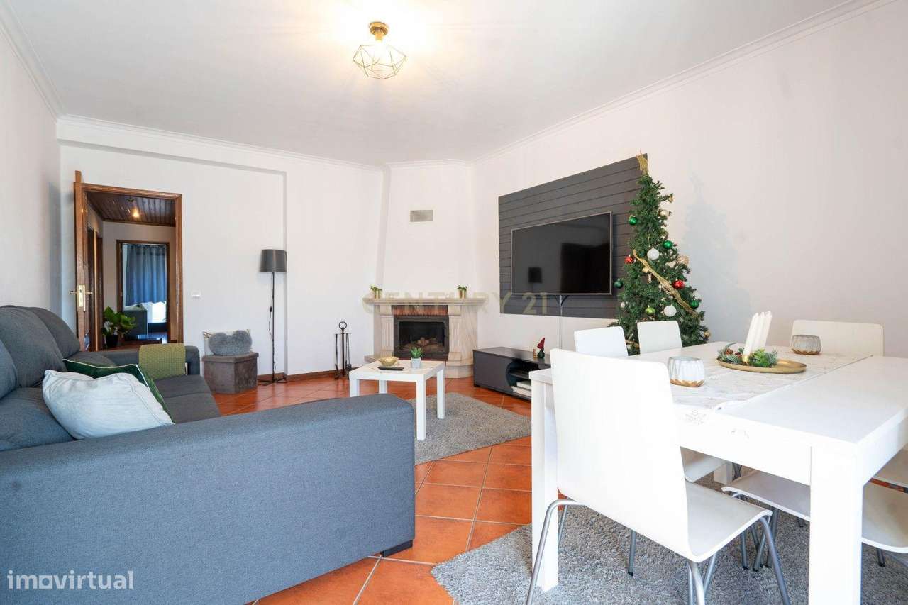 Apartamento T3 - Duplex - C/ garagem-11