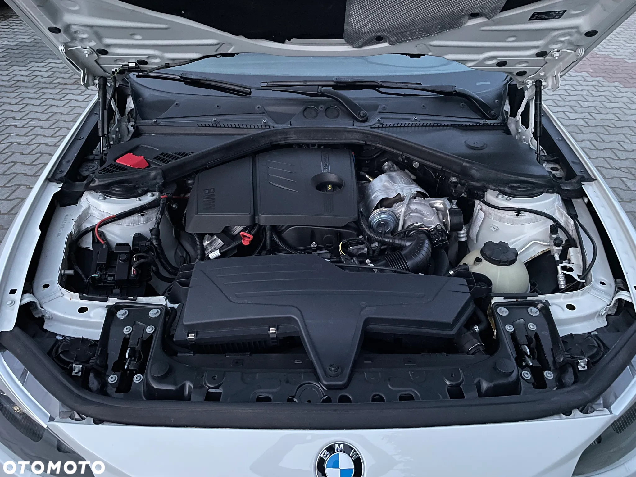 BMW Seria 1 118i - 14