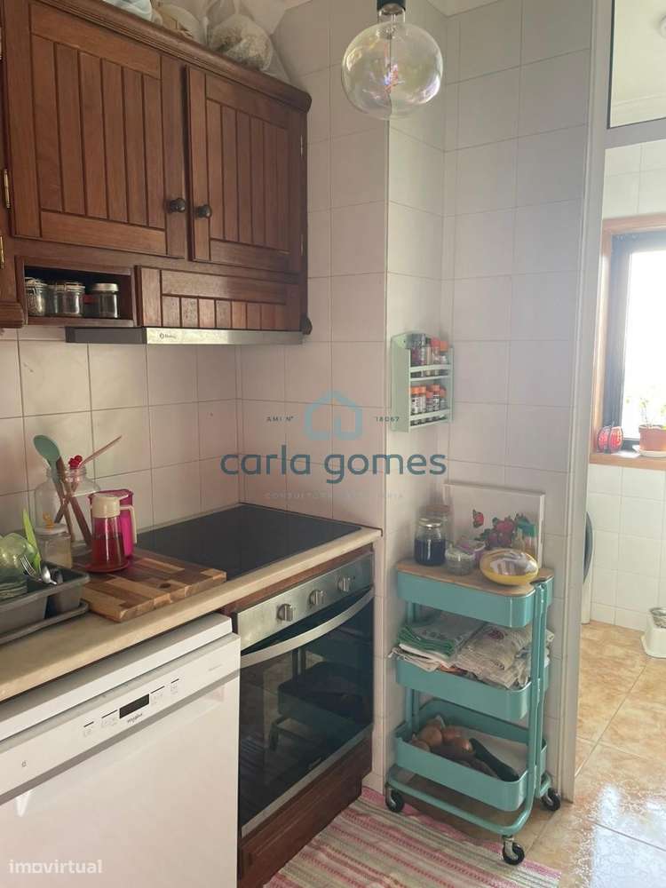 APARTAMENTO T2 C/ LUGAR DE GARAGEM E VISTA MAR – ARCOZELO, V.N. GAIA-16