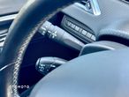 Peugeot 2008 1.2 Pure Tech Allure S&S - 14