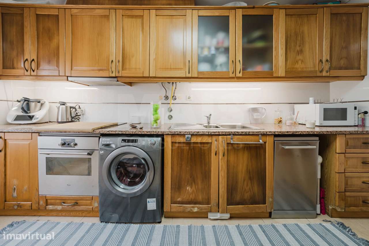 Apartamento T3 com vista única para a praia do Norte-Nazaré - Grande imagem: 4/29