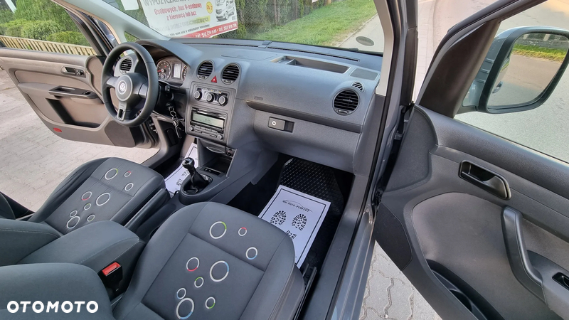 Volkswagen Caddy - 10