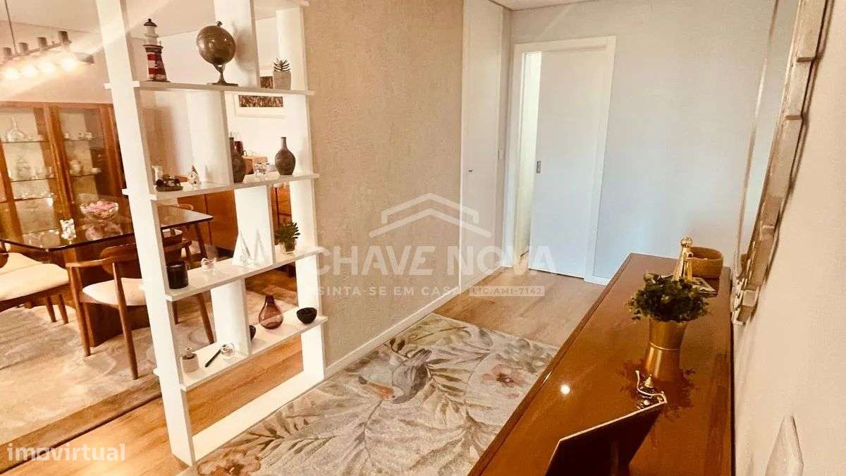 T3 c/ 2 Lugares de Garagem em Paranhos-5