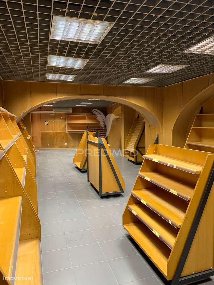 Arrenda se loja Baixa de Setúbal  1300€ - Grande imagem: 5/9