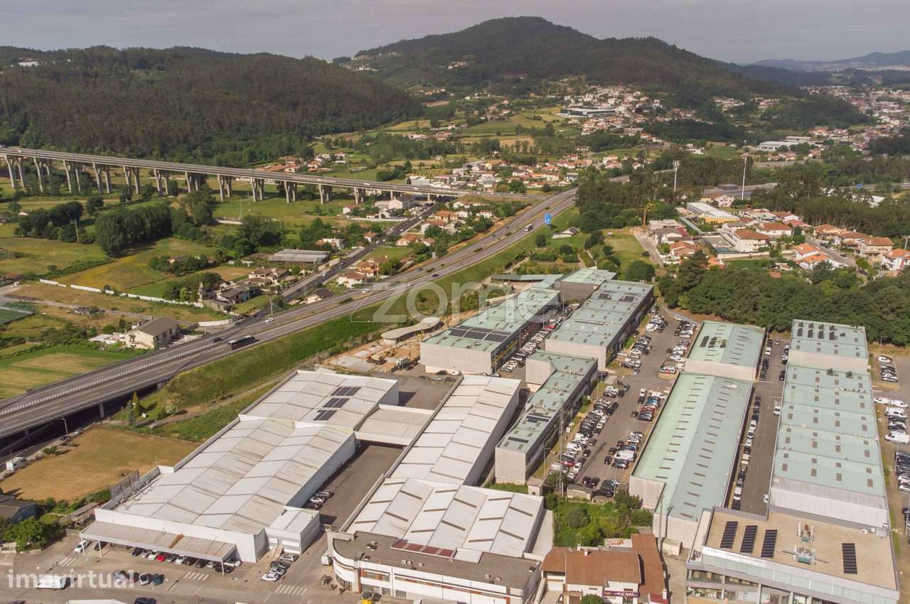 Oportunidade de Investimento | Escritórios/Armazém em Sequeira, Bra...-9