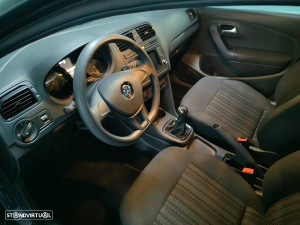 VW Polo 1.0 (Blue Motion ) Comfortline - 19