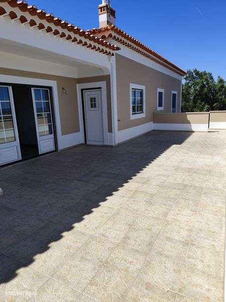 Excelente Moradia isolada - Grande imagem: 4/12