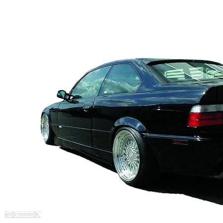 Embaladeiras M3 look para BMW E36 2, 3, 4 portas, touring, cabrio, coupé e compact em plástico - 1