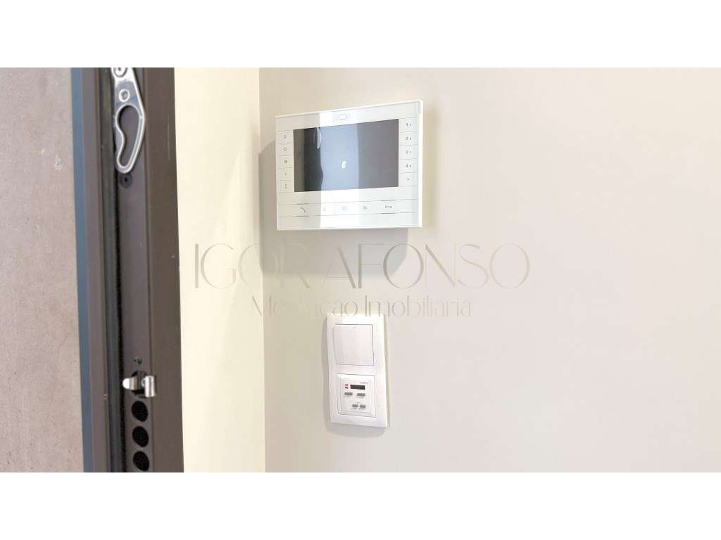 Excelente Apartamento T2 localizado na Zona Central de Azeitão-30