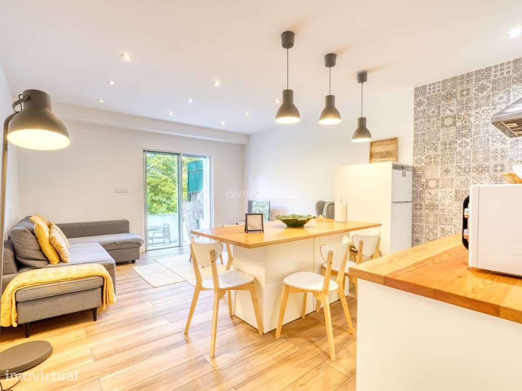 Moradia T5 Remodelada com Painéis Fotovoltaicos - Monte Santos, Sintra-33