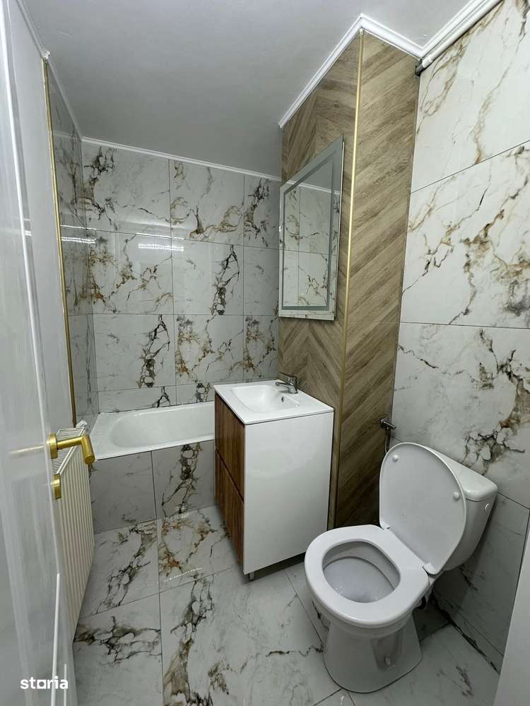 De vanzare apartament cu o camera, 38 mp,renovat,pret 33.500 euro - Imagine principală: 4/5