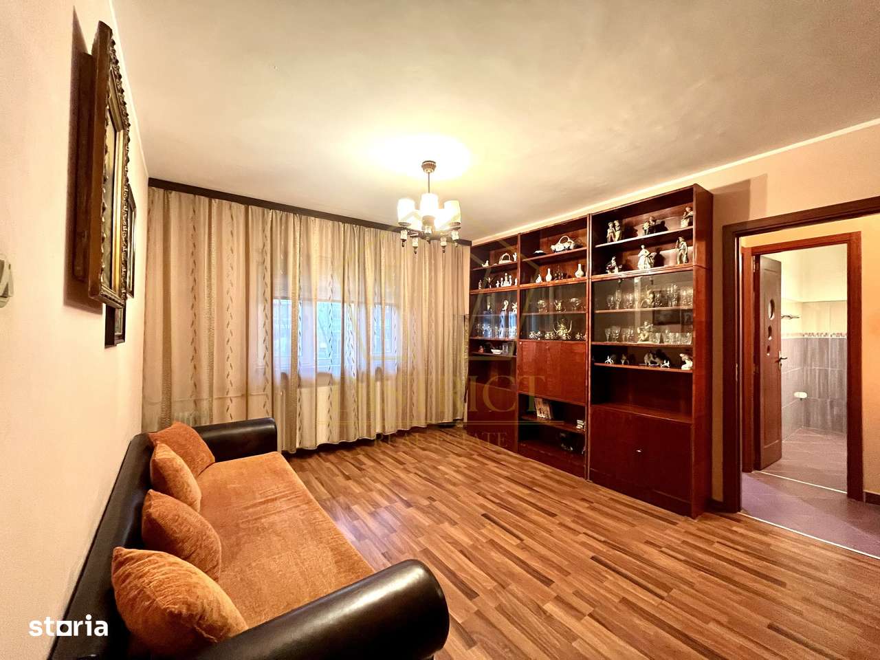 Apartament cu 2 camere și boxa | Dâmbovița | Restaurant Nora - Imagine principală: 3/10