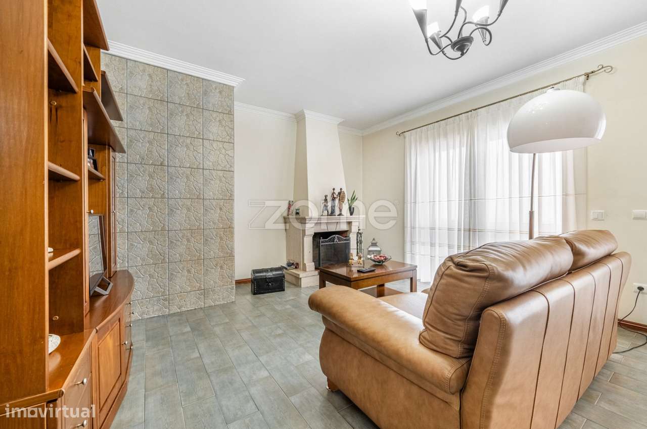 Apartamento T3 na Vila de Cucujães, Oliveira de Azeméis - Grande imagem: 5/24