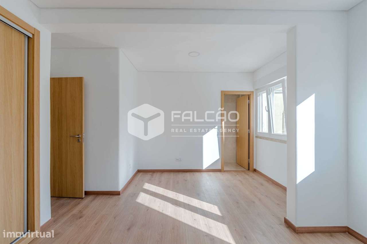 Apartamento T2 Venda em Santarém (Marvila), Santa Iria da Ribeira de S - Grande imagem: 5/27