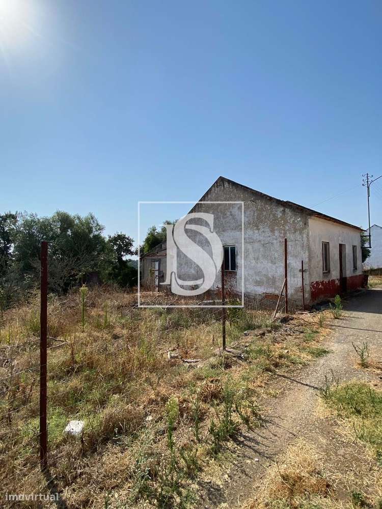 Moradia para Recuperar - Borreco - Torres Novas - Grande imagem: 1/17