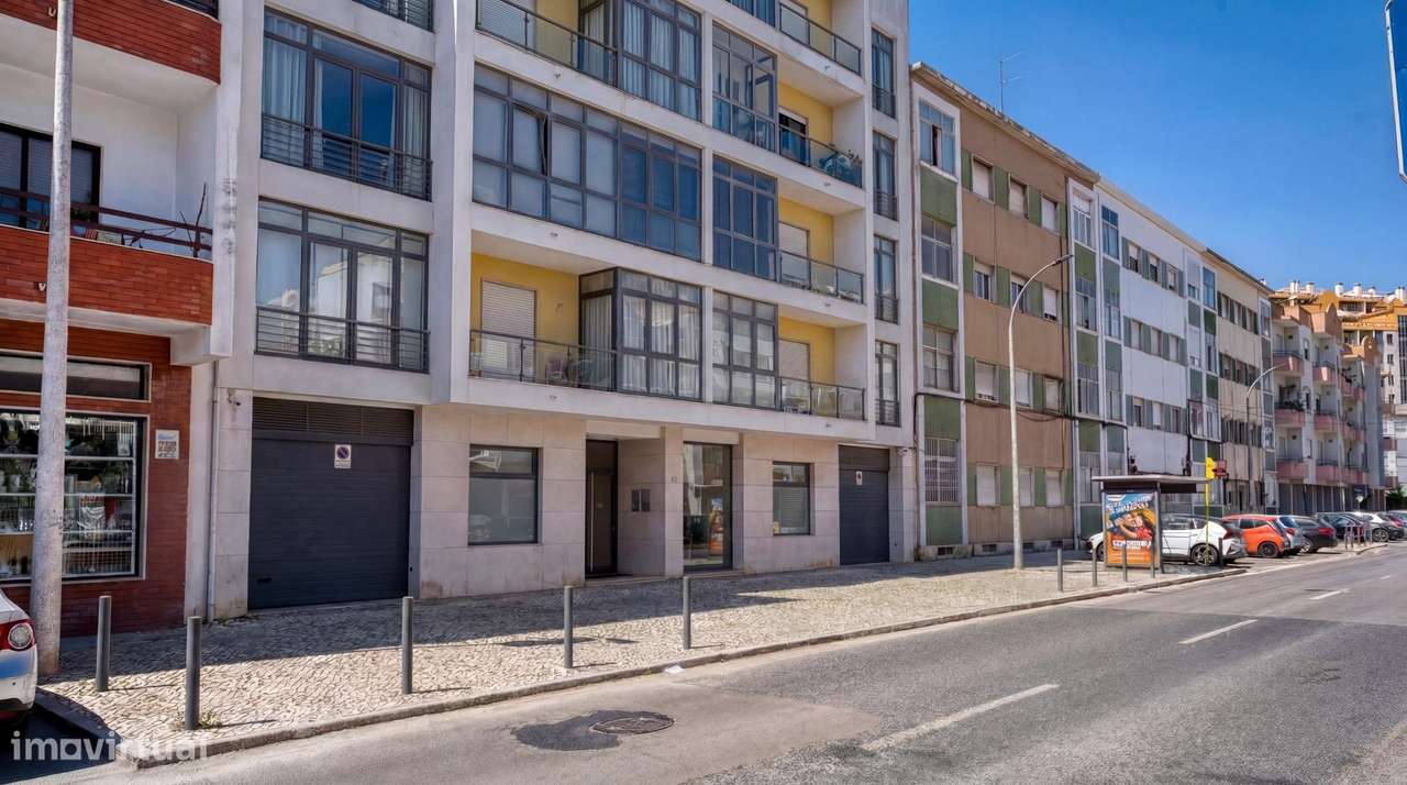 Prédio para reabilitação total | Centro de Setúbal-16