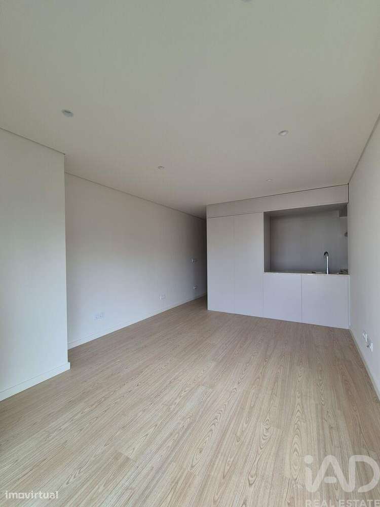 Apartamento T1 em Cedofeita, Santo Ildefonso, Sé, Miragaia, São Nicola - Grande imagem: 4/12