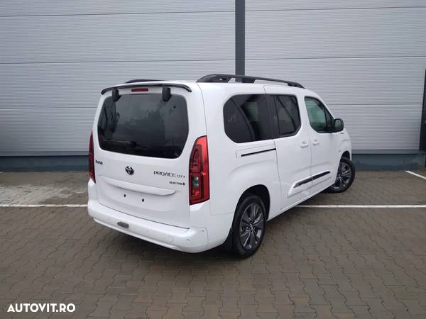 Toyota Proace City Verso Electric 100KW/136 CP 50KWH L2H1 6+1 Family+ - 2