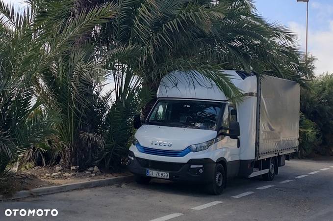 Iveco DAILY - 1