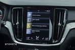 Volvo V60 Cross Country B4 D AWD Geartronic - 26