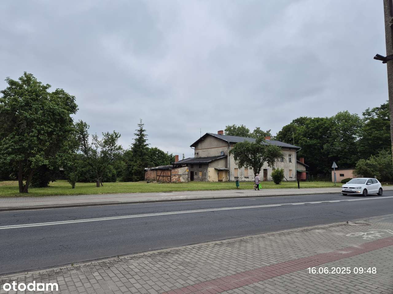 Nieruchomość inwestycyjna w sercu Zawadzkiego – 4 755 m²-10