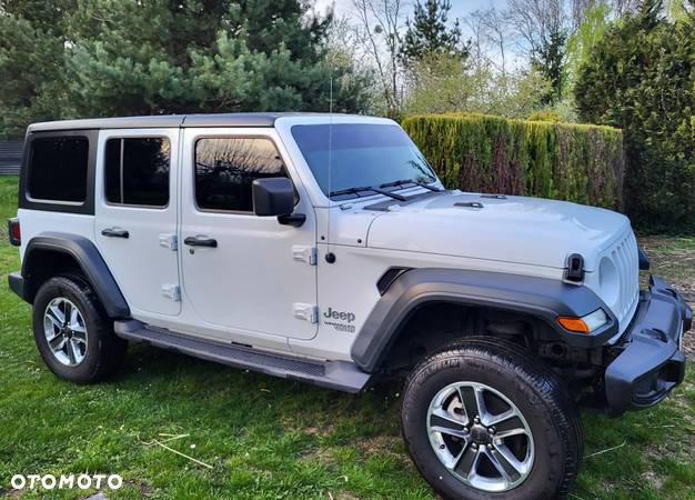 Jeep Wrangler - 2