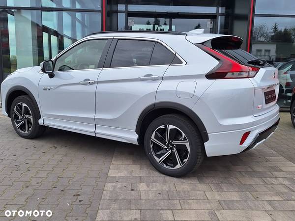 Mitsubishi Eclipse Cross - 7