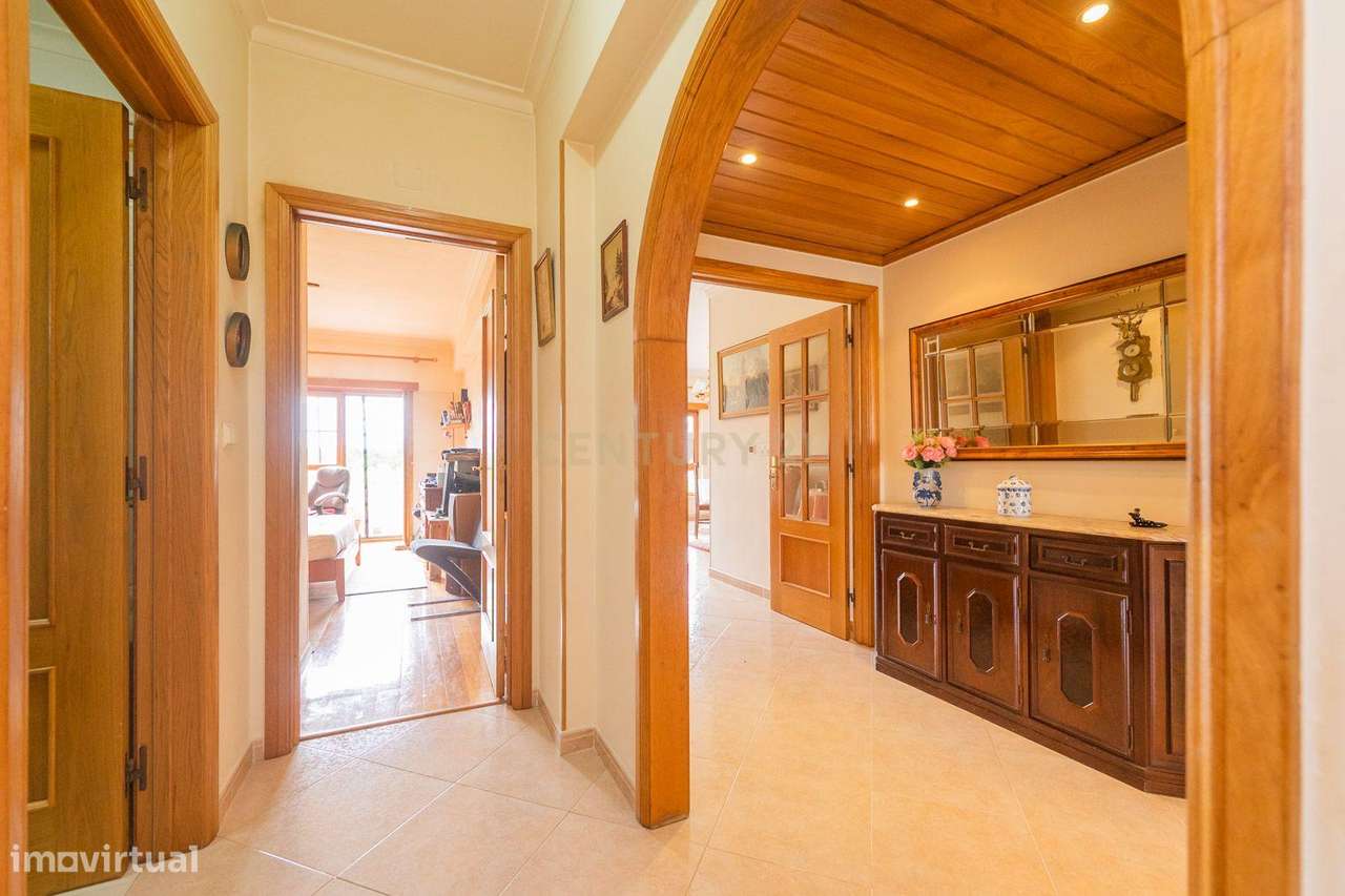 Apartamento T3 c/Box | Matarraque-32