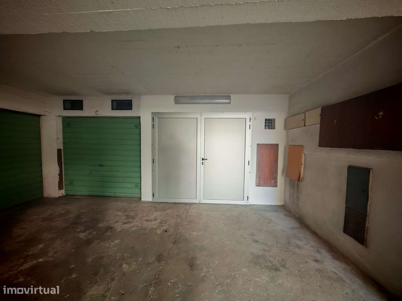 Garagem bem localizada - Grande imagem: 5/5