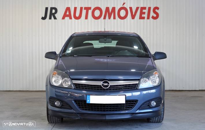 Opel Astra GTC 1.7 CDTi - 2