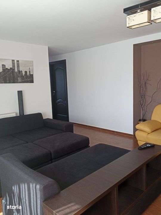 Casa mobilata si utilata pe strada linistita cu acces usor - Imagine principală: 5/18