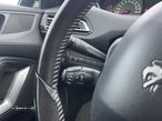 Peugeot 308 1.2 PureTech Allure EAT6 - 14