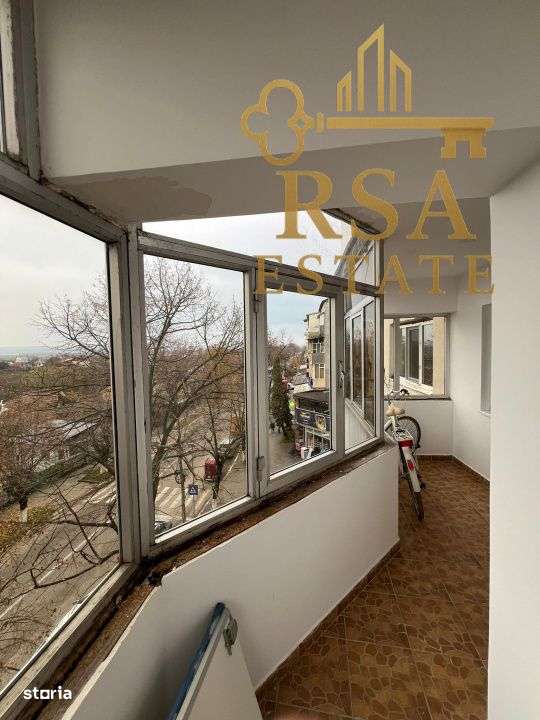 Apartament 4 camere renovat complet, Dragasani ,Valcea – 91mp, etaj-11