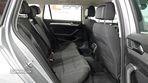 VW Passat Variant 2.0 TDi Confortline DSG - 11