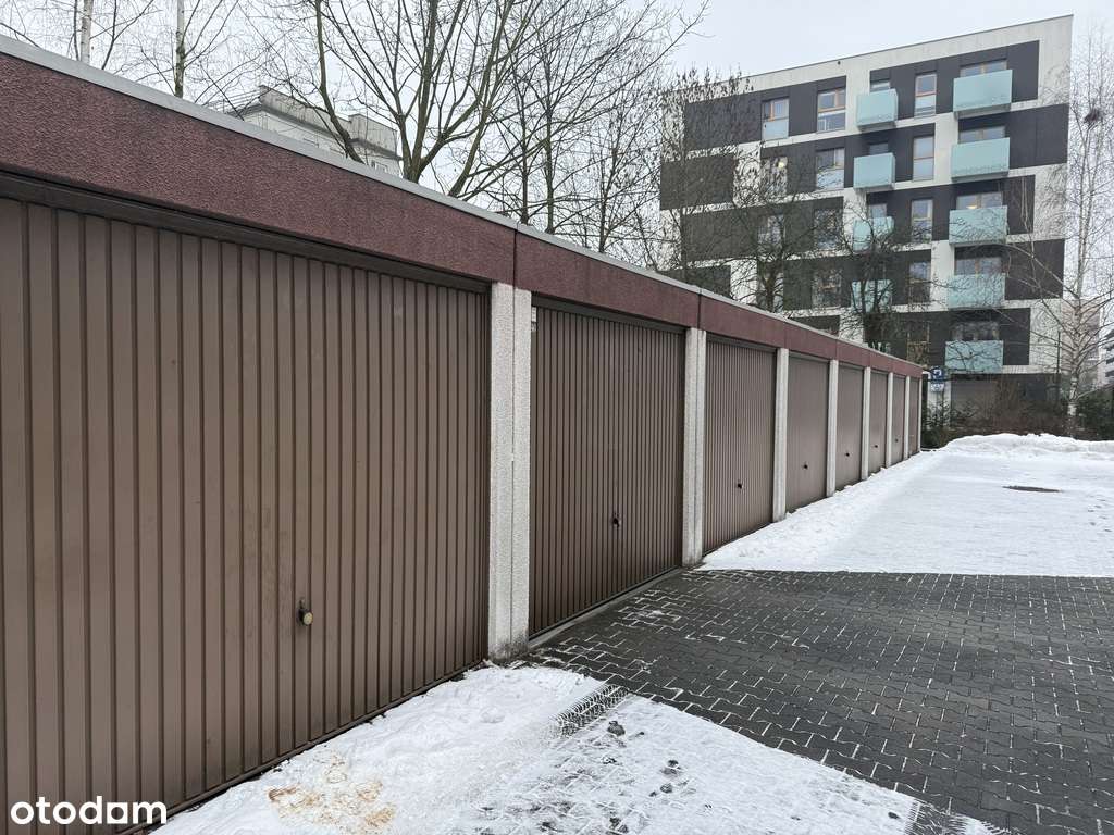 Garaż na sprzedaż Bronowice-0