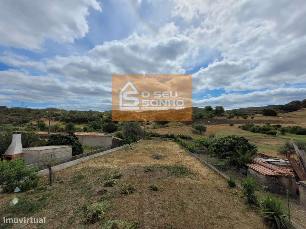 Moradia T3 com Terreno no Ameixial-26